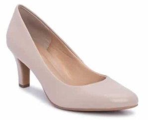 Women’s Genna shoes Taupe Wide Size 9